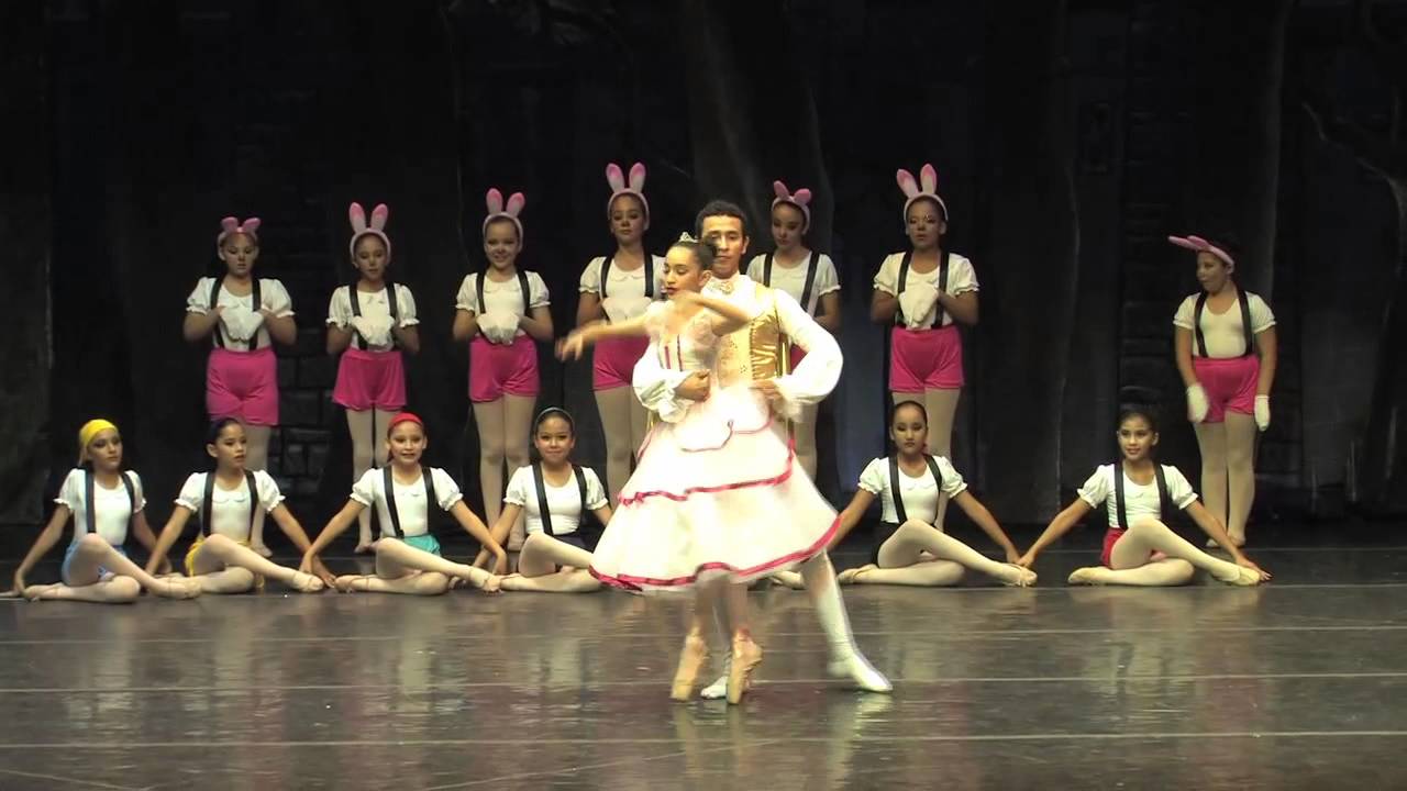 Blanca Nieves, con el Taller de Ballet de la Escuela José Limón del ISIC. Parte 7/7 (30 Mayo 2015)