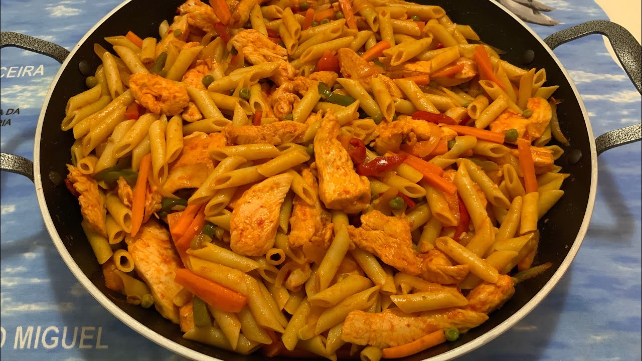 Peitinho de Frango com Legumes e Penne  ...sabor dos Açores Leonor Santos