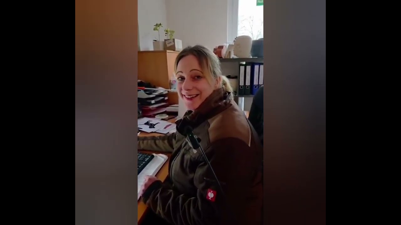 Wer ist für dich der verfressenste und wer ist der lauteste Hund auf dem Hun'nenhoff?