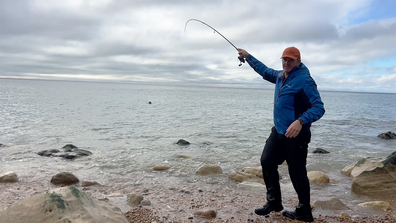 THIS is THE Best way to Catch U.K Sea fish !!