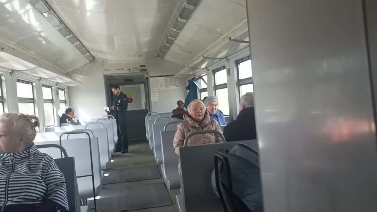 на ДТ1 от станции Великий новгород до Новолисино