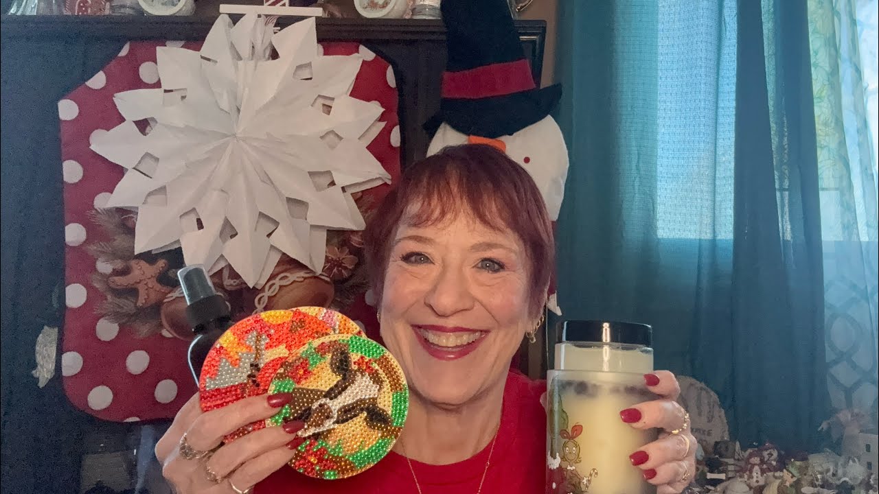 ASMR - Gift ideas for little/no cost -DIY & the amazing people who inspired me.Tapping tingly sounds