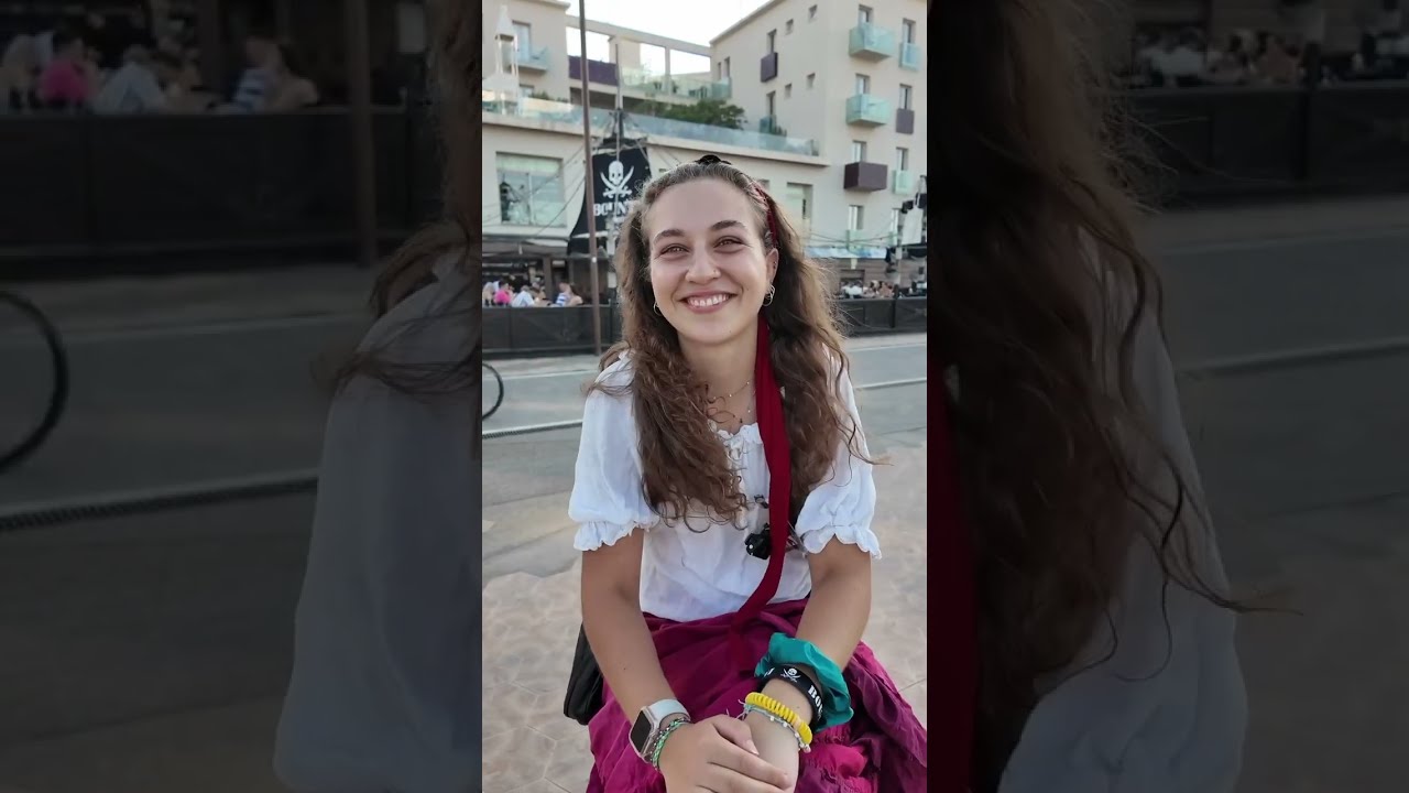 Com'è lavorare al Bounty Rimini? Il racconto di Eleonora (20 anni) dopo un anno a bordo 🏴‍☠️