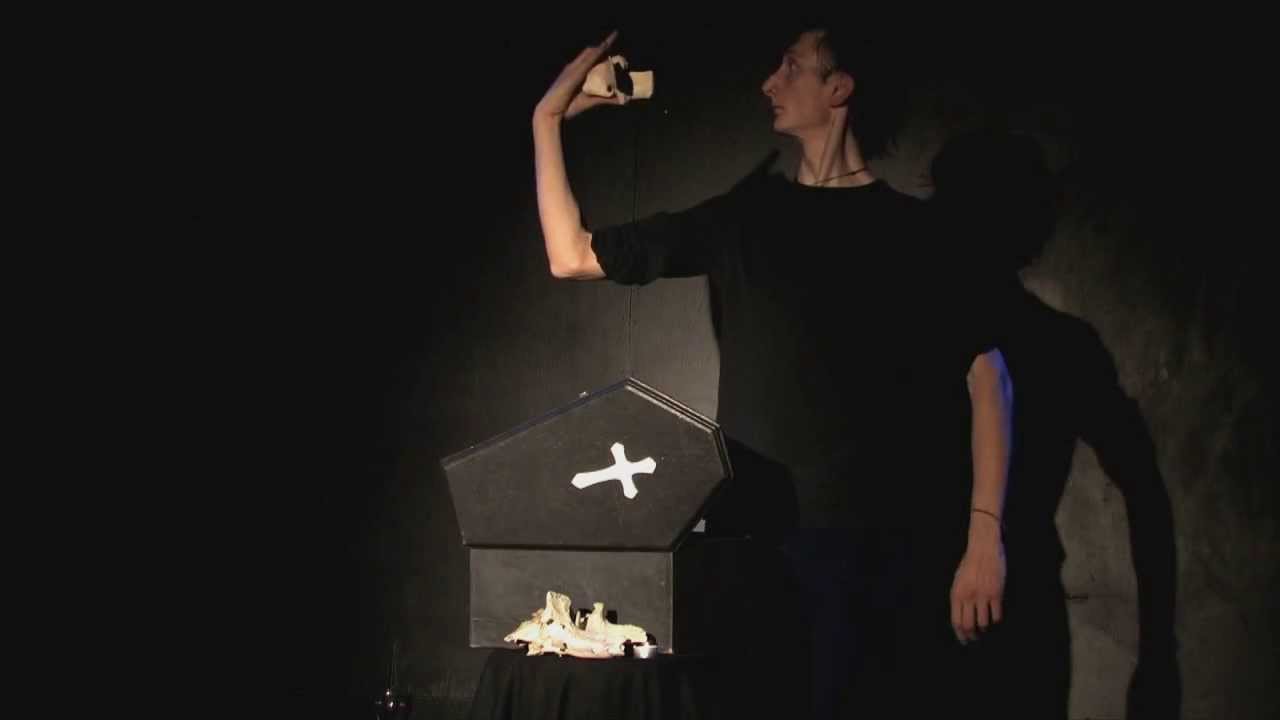 Happy Bones - Teatro Matita