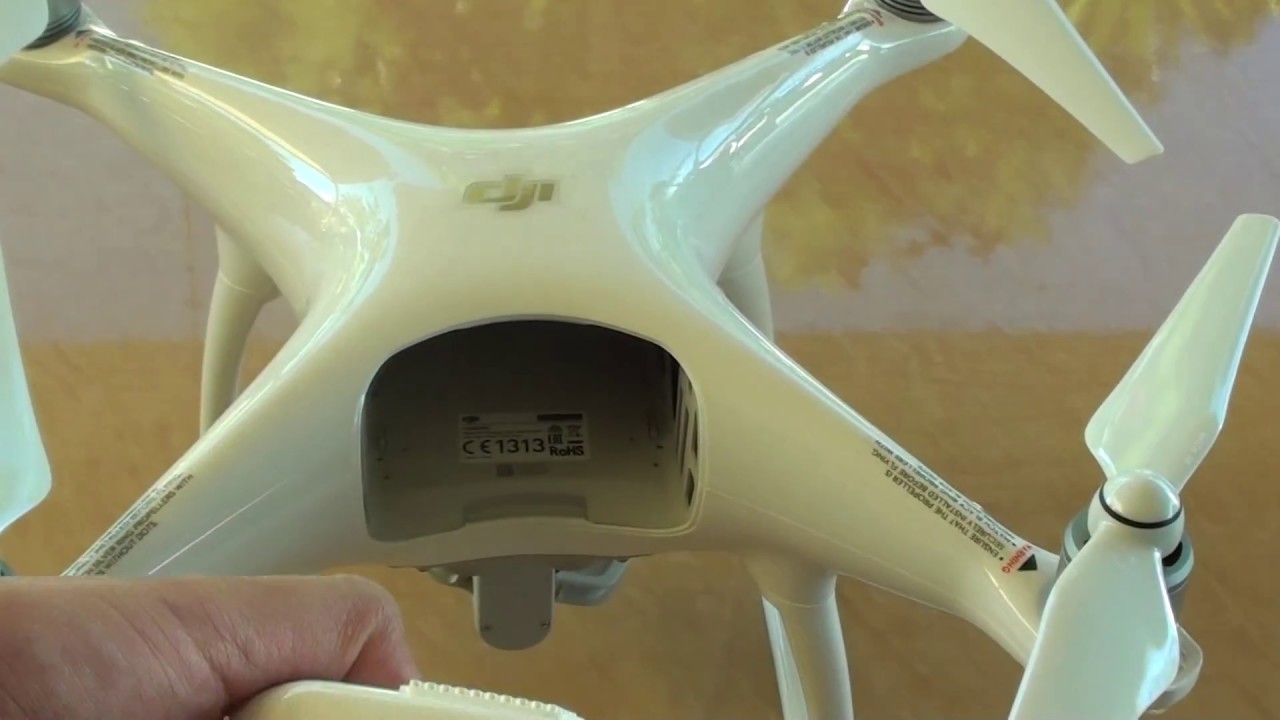How to Charge Up the DJI Phantom 4 Drone and Remote Controller