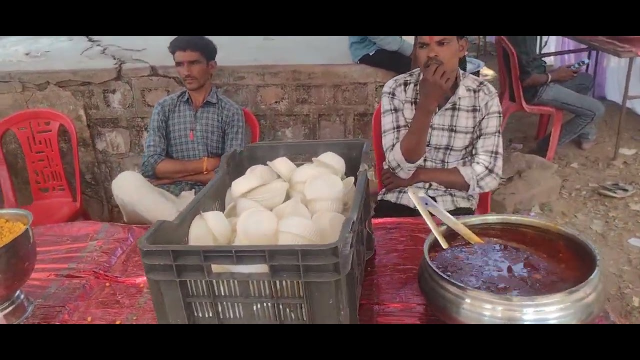 सिद्ध बाबा झिरिया अलगाना हनुमान जी की प्राण प्रतिष्ठा महायज्ञ मोहन भैया बुंदेली कलाकार