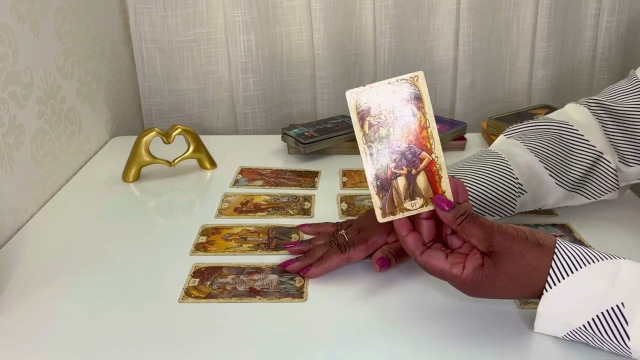 LEO♌🦁ALGUIEN MIRA HACIA SU CORAZÒN Y DECIDE AMAR‼️🥰💘🌈🤔AHORA SE REVELA ALGO‼️💫Y HAY MÀS‼️💵