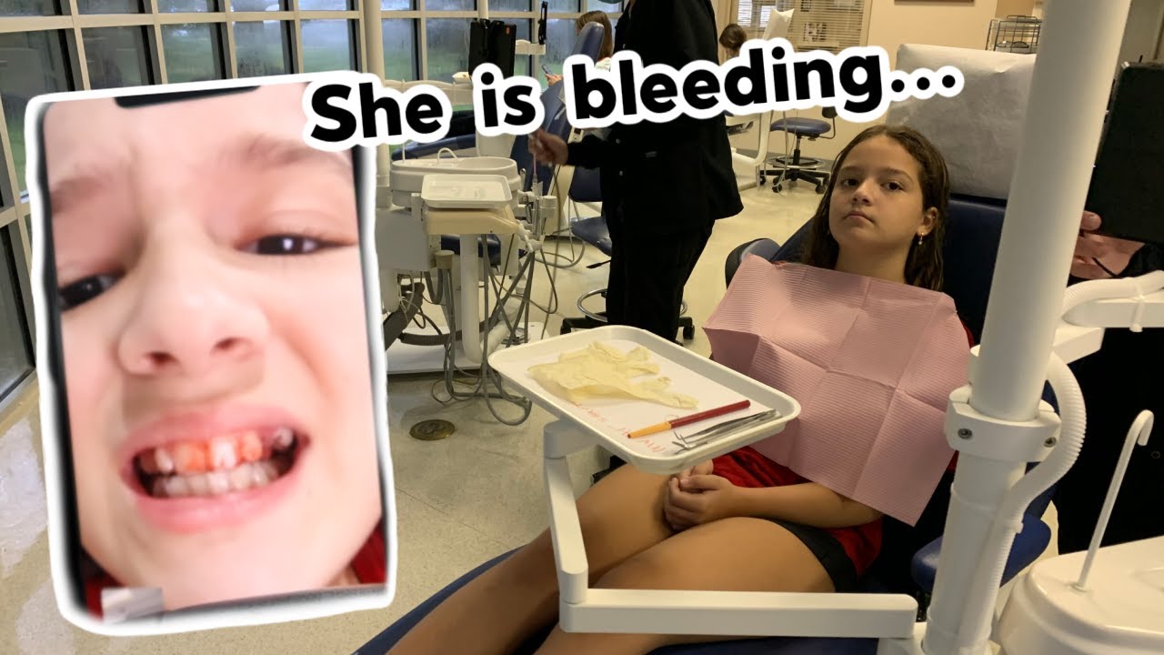 MY FIRST DAY WITH INVISALIGN | VLOG 