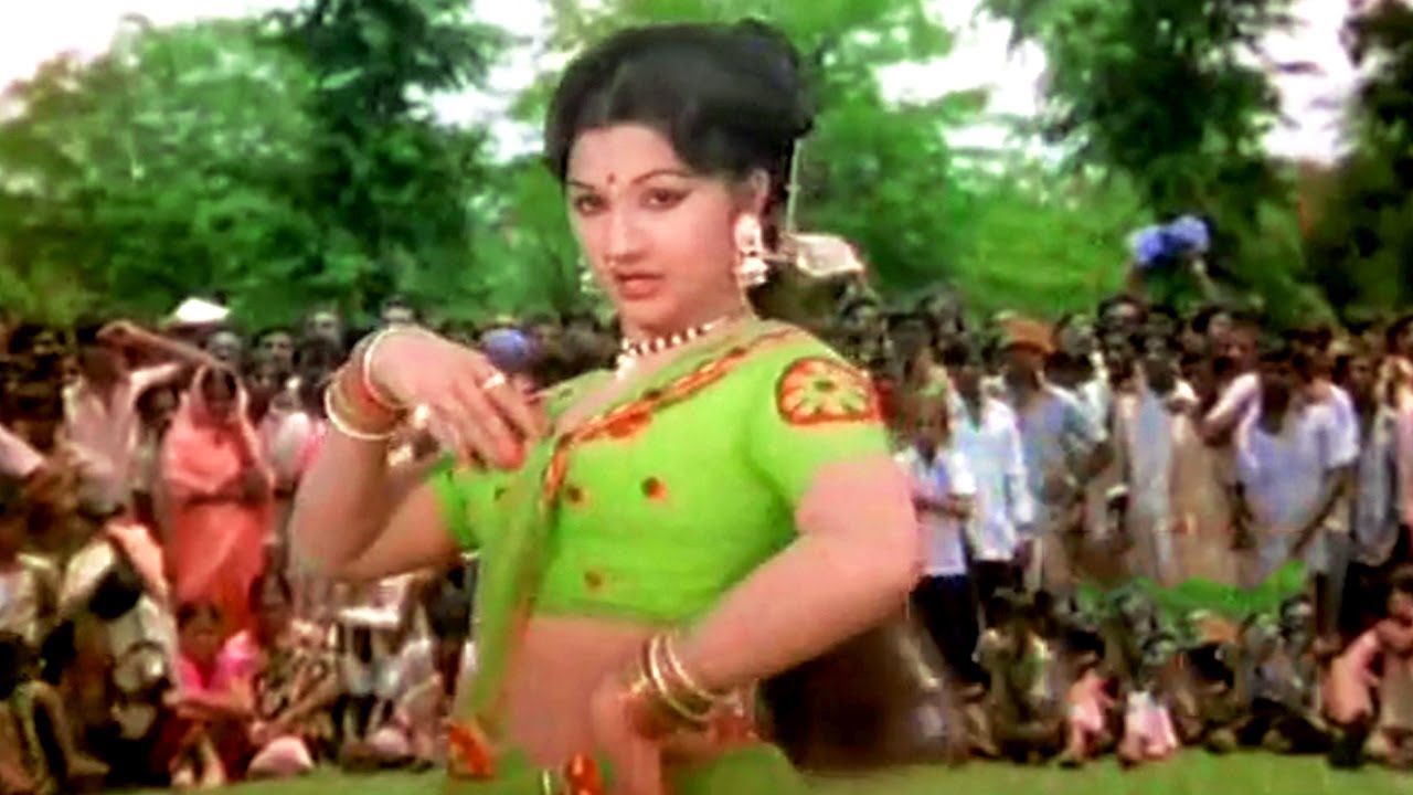 Chilaka Pacha Cheera Katti Song | Manjula | NTR's Maa iddari Katha Movie Video Songs | Telugu Songs
