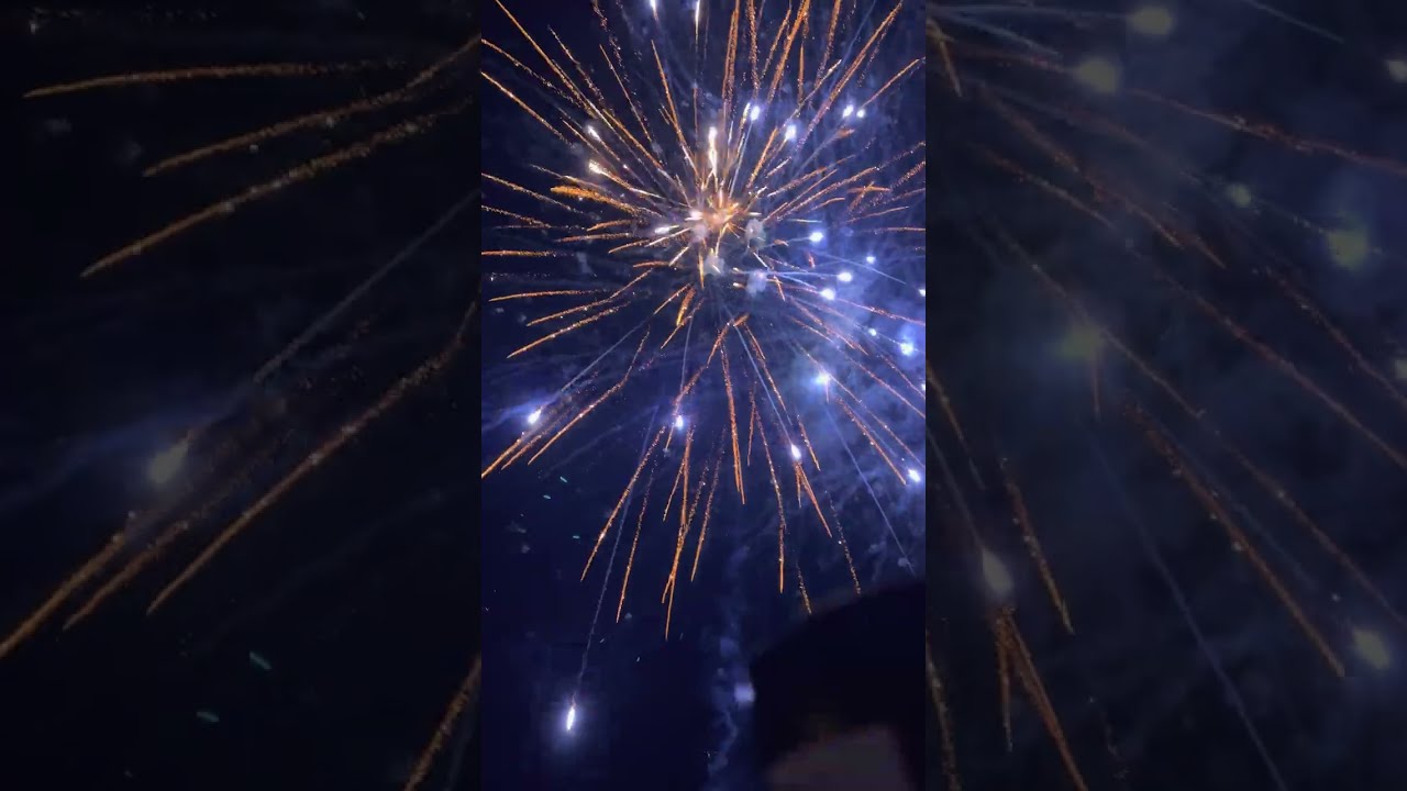 102 shots compound RIAKEO FIREWORKS  HF-102-2214 mass production quality checking,wow..
