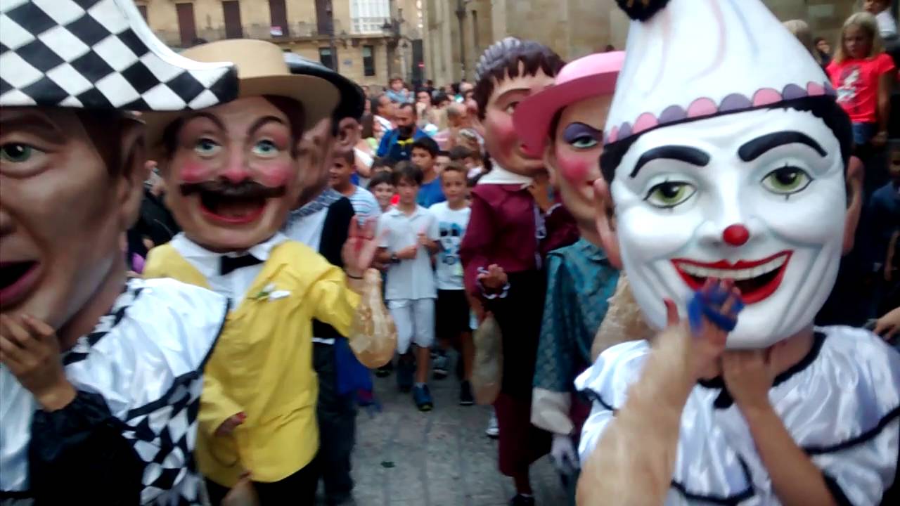 Cabezudos Donostia erraldoien bila