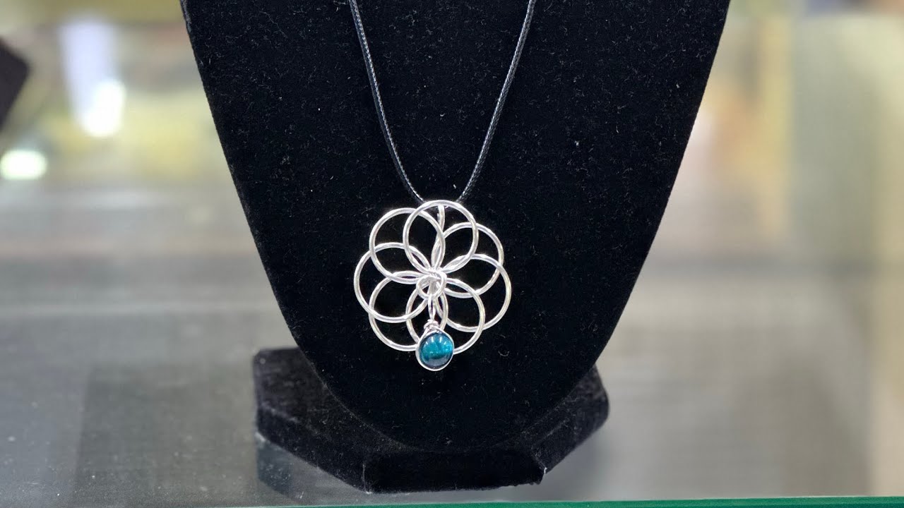 Fun to Make DIY Jewelry: Super Quick Easy “Endless Circles” Wire Pendant Tutorial