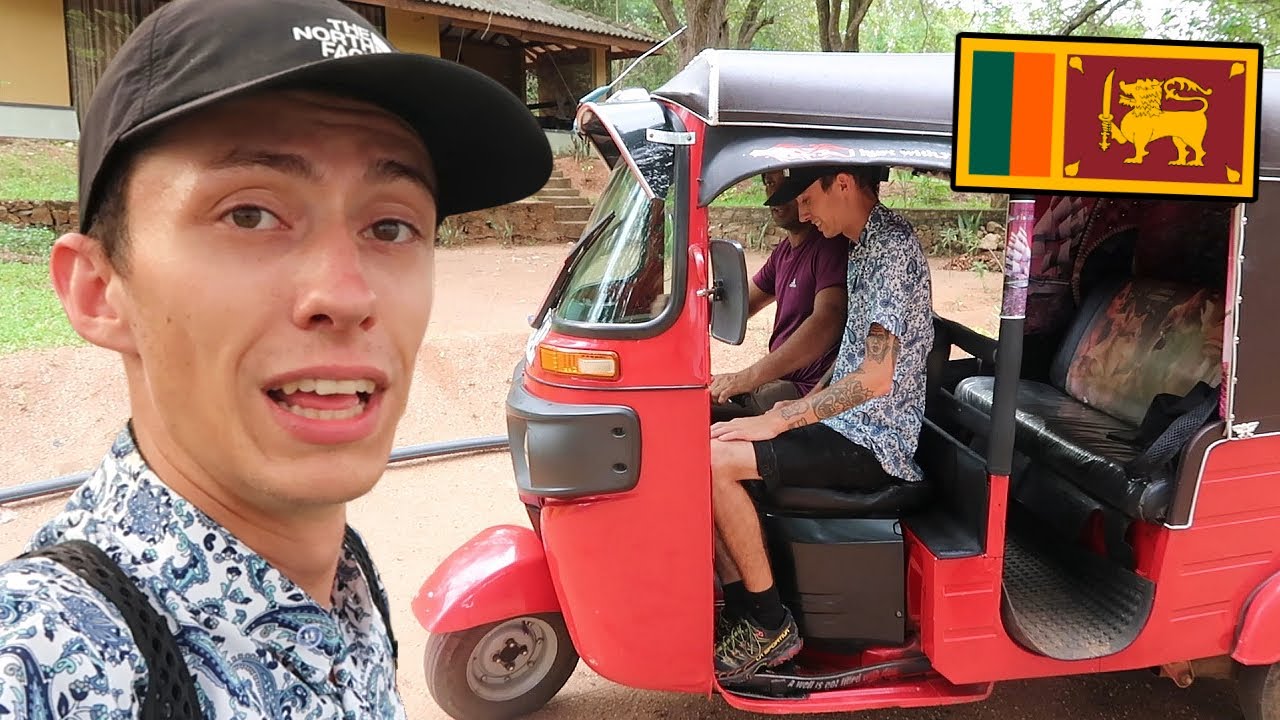 JE CONDUIS UN TUK-TUK AU SRI LANKA