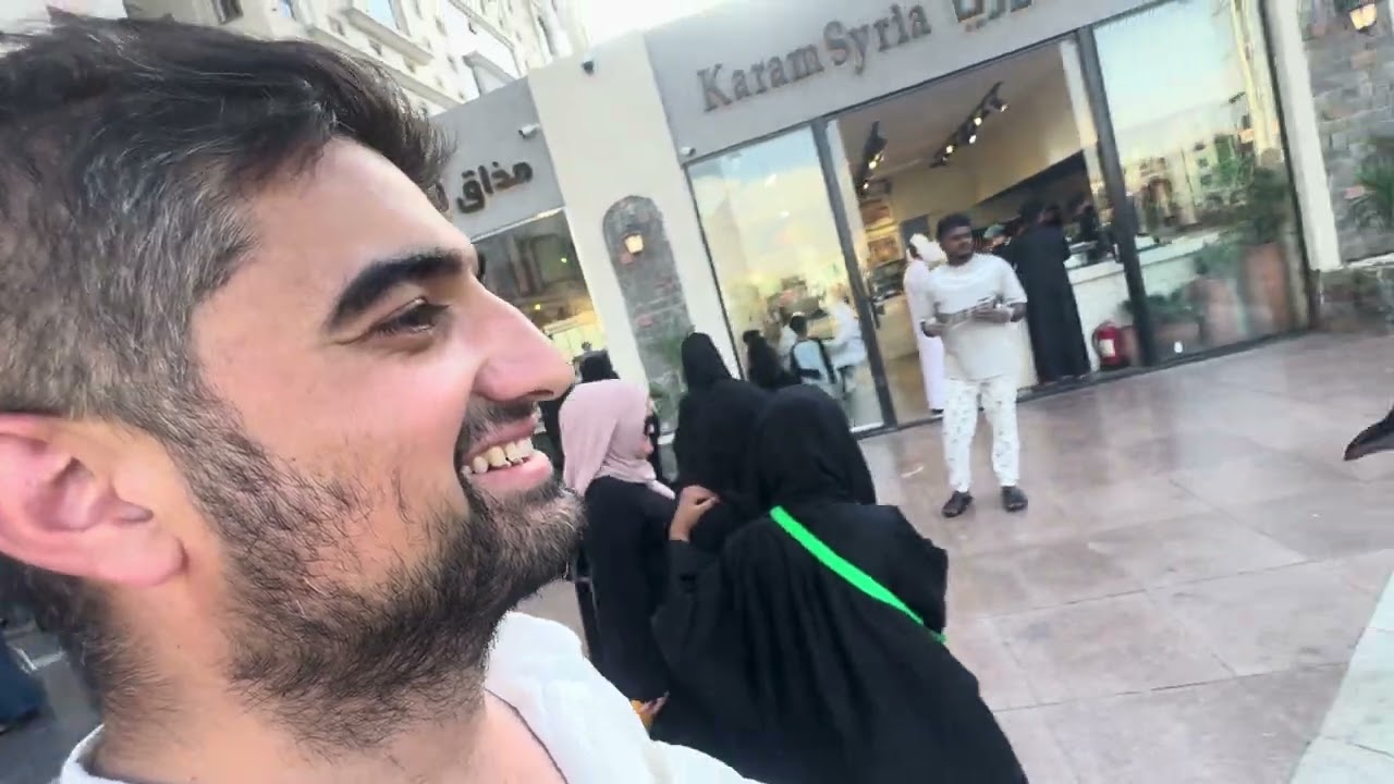 Medine’de Türk restorantına gidiyoruz