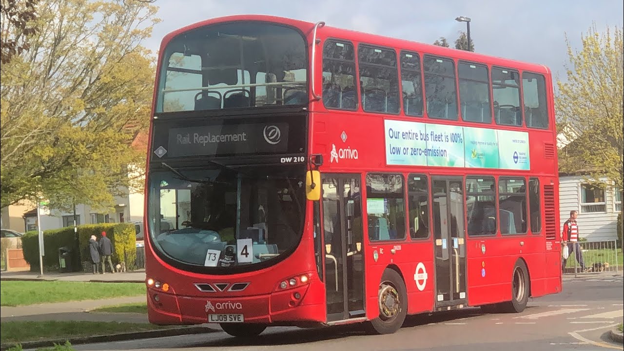VDL DB300 Wright Gemini 2 Arriva London DW210 LJ09SVE Route TR5 New Addington