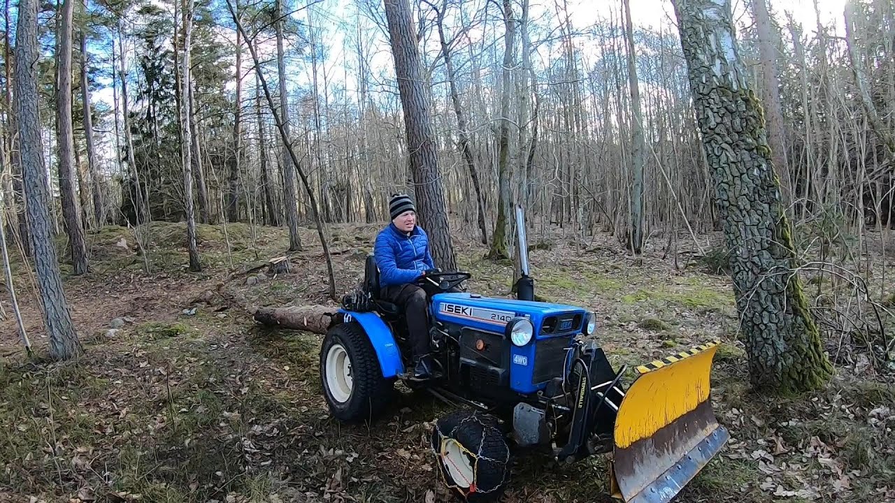 Pulling Logs With Tractor, Iseki TX 2140, 