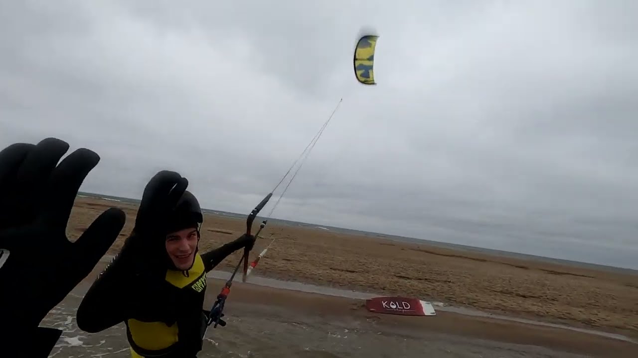 Mój pierwszy KITELOOP w życiu... #poland #kitesurfing #rewa