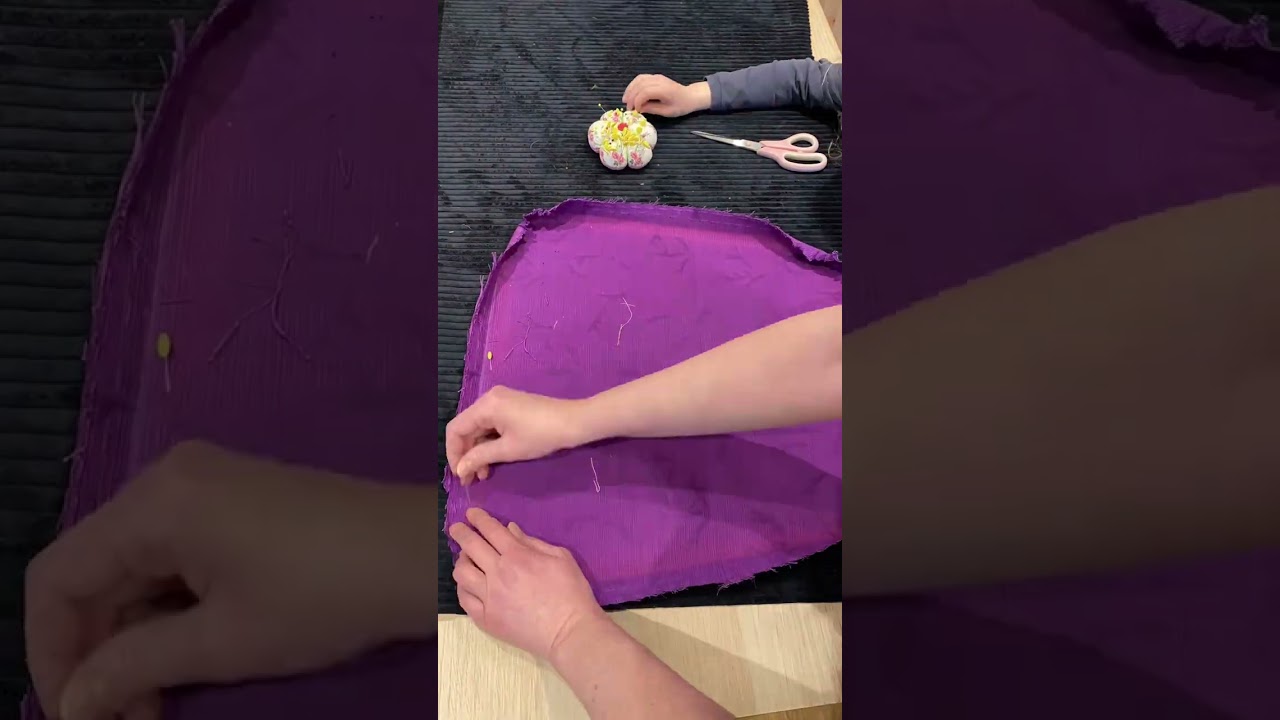 Stuhl neu beziehen - erster Versuch - mein aktuelles Privatprojekt - meditatives Tackern #diy