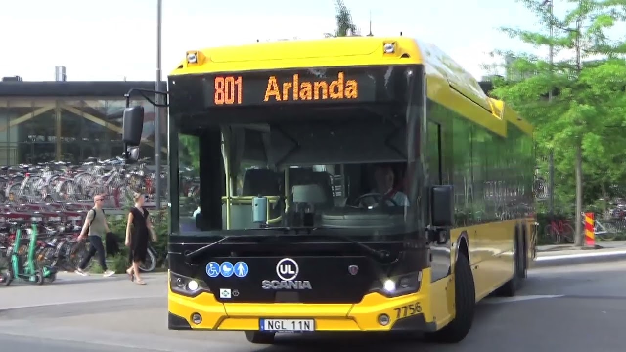 Uppsala: Bussar vid Centralstationen