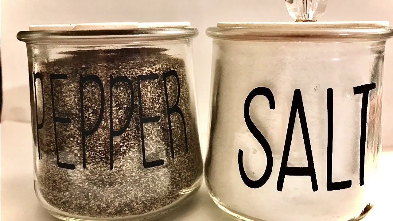 RECYCLED CRAFTS-TURN OUI JARS INTO SALT AND PEPPER HOLDERS. EASY CRAFT FOR KIDS AND ADULTS