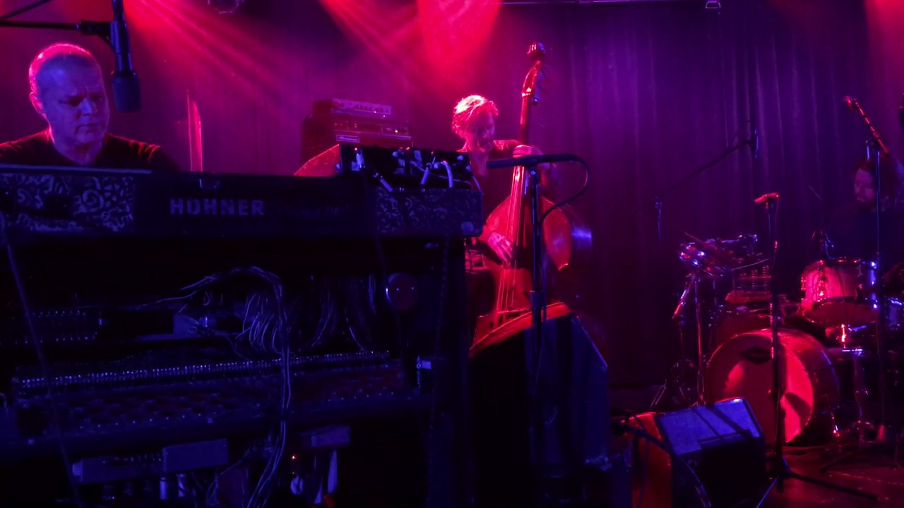 Medeski Martin & Wood - 