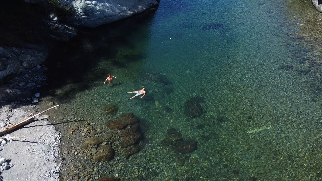 Pozones del Achibueno y Ancoa: el panorama que no pasa de moda en verano | 24 Horas TVN - Red Maule
