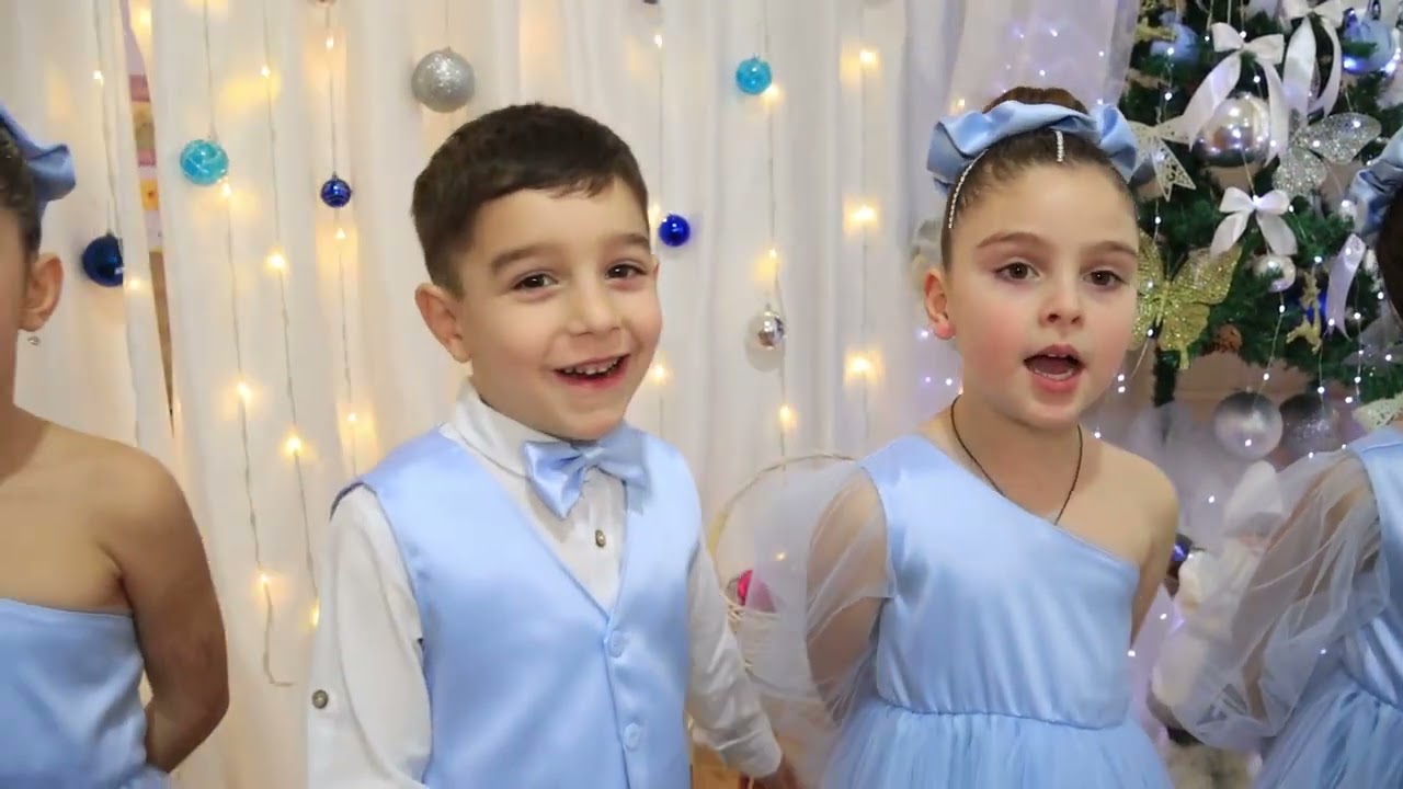 8 ბაღი ზეიმი