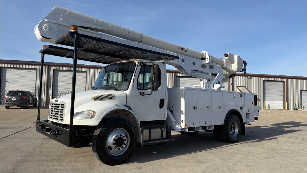 2013 Freightliner M2 Bucket Truck 60 FT Altec Boom w/MH Cummins Turbo Diesel Allison Auto 78k miles 