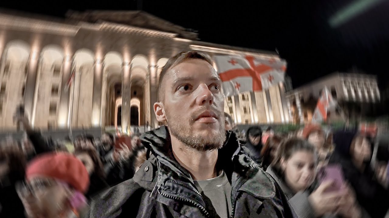 ESU PROTESTŲ SŪKURYJE, TAPAU PAIE&Scaron;KOMAS