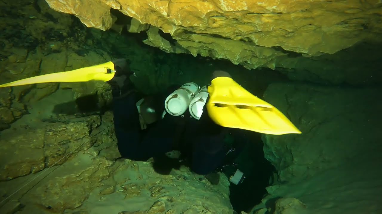 Grotta dell' Elefante bianco