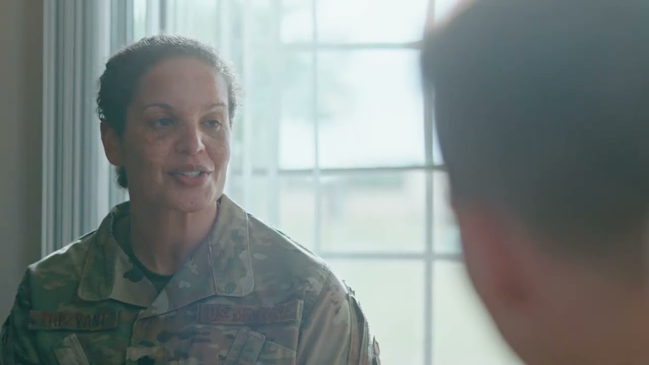 U.S. Air Force: Family Physician: Lt Col Jordan Downing