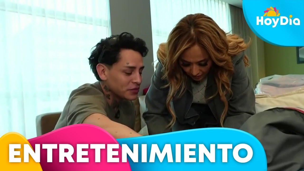 Kunno lleva foto de Ángela y Nodal a La Casa de los Famosos | Hoy Día | Telemundo