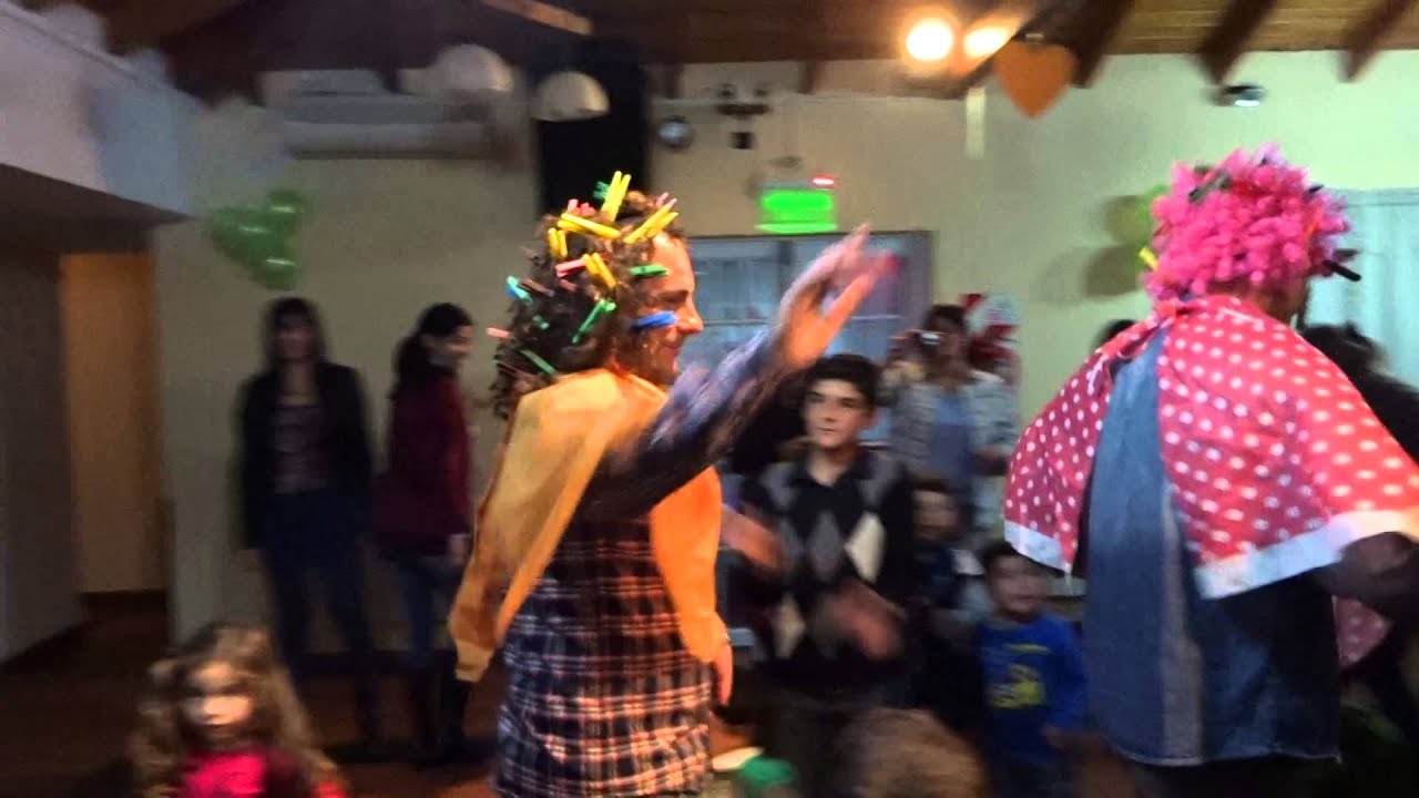 Salón Evaristo´s; Cumple 4 de Facundo: Desfile de despeinados