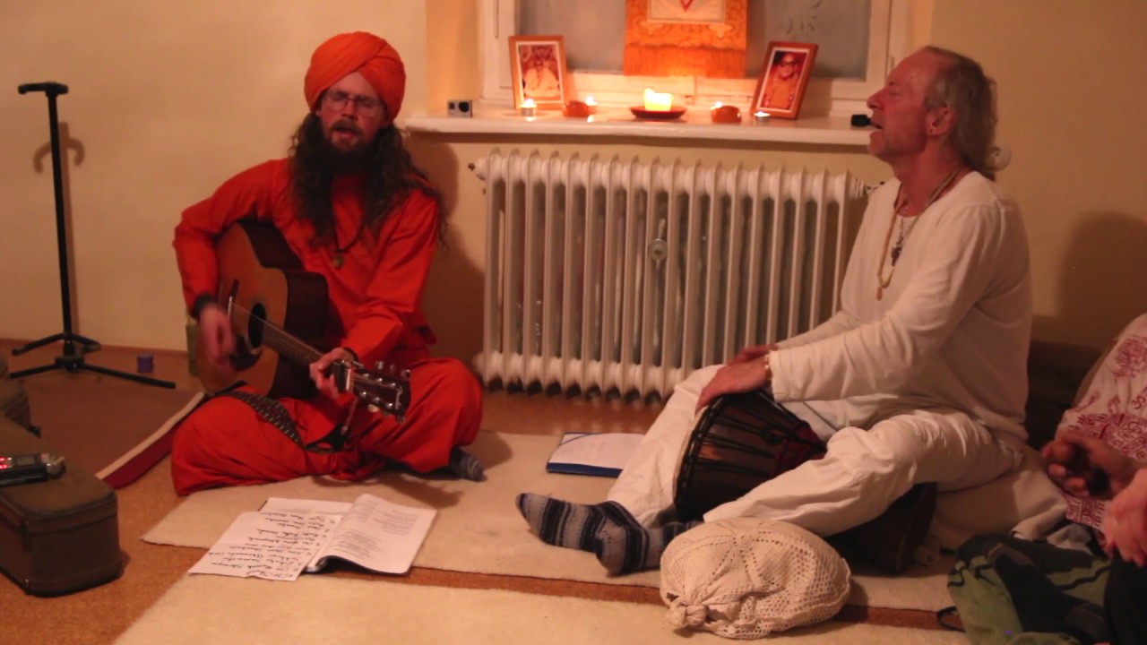 Baba Nam Kevalam - Live from Ananda Ashram