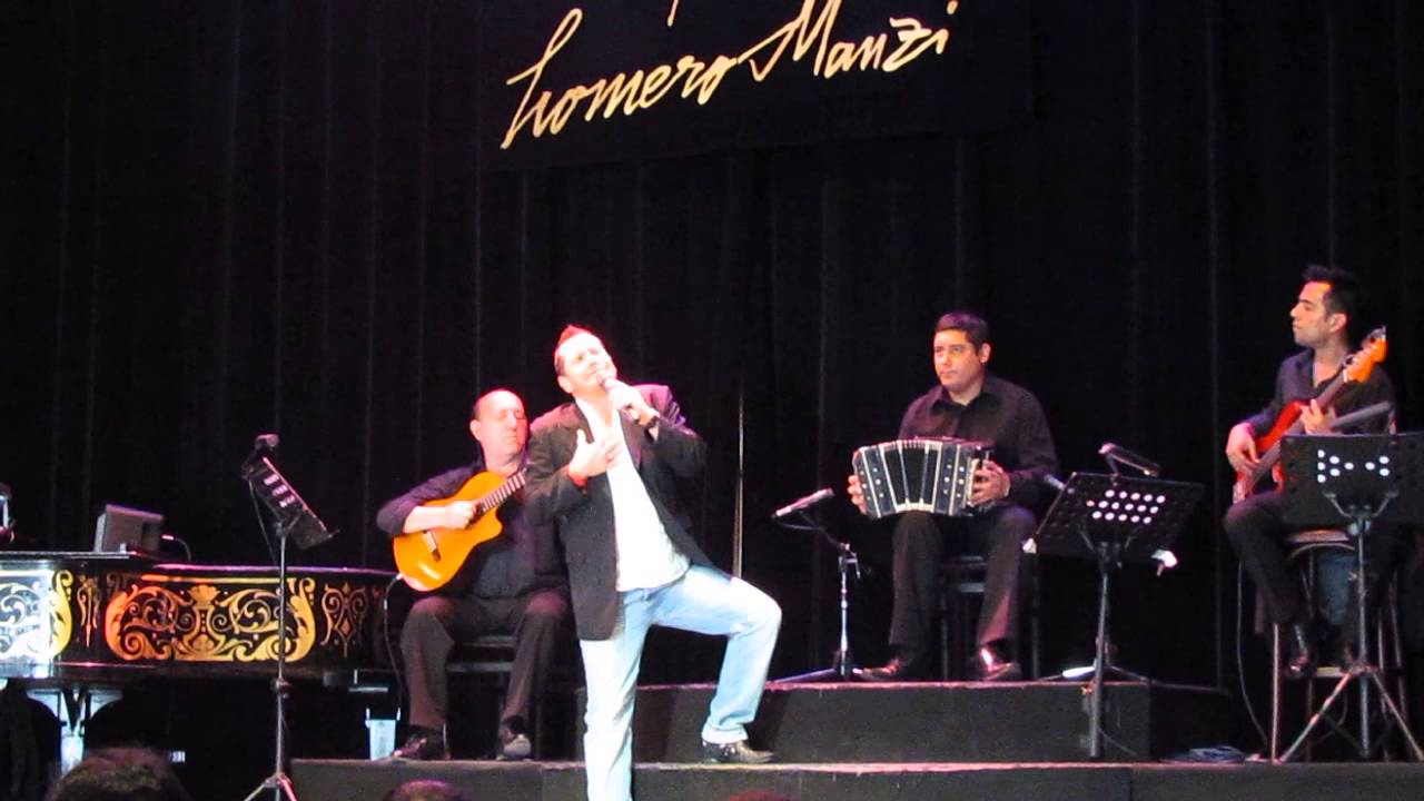 RICARDO MARIN/ ESTA NOCHE DE COPAS/ (Adriana Camaño)