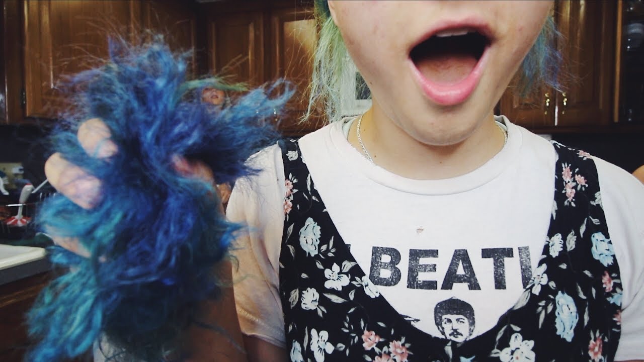 I Chopped My Little Sister's Hair Off?!
