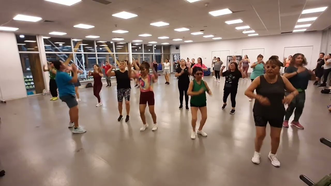 Baile entretenido 14 Jueves 12 de Marzo 2026 profesor Eduardo Ramírez CEVS lo Espejo