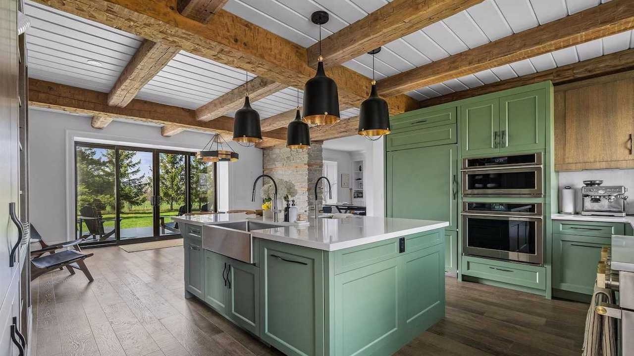 Heritage Stone Estate in Prince Edward County Wine Country