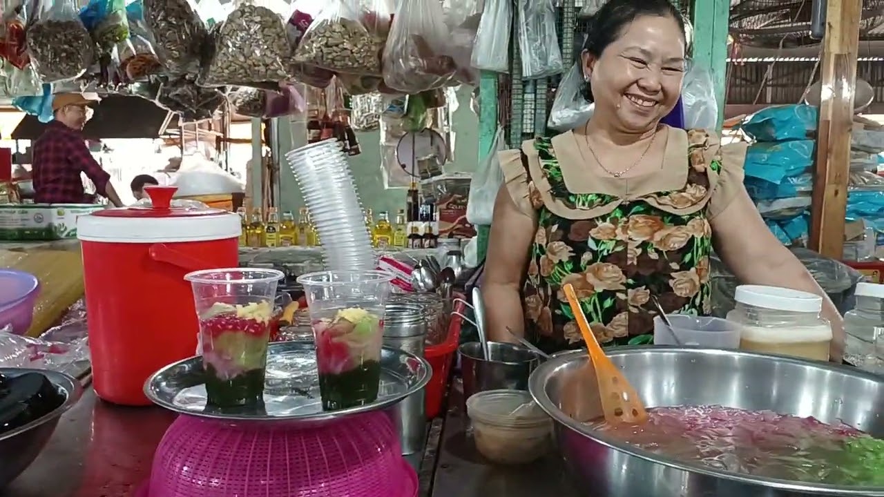 Nghề sinh sa sinh sâm sinh sáo  trên sáu muoi năm chợ Long Hoa  Phường Hòa Thành Tây Ninh 