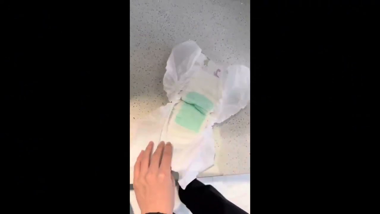 Baby diaper absorbent test Dragon