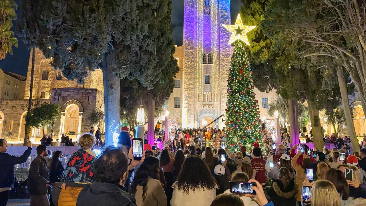 Jerusalem by Night &mdash; Stunning Winter Lights & Holiday Atmosphere (4K)