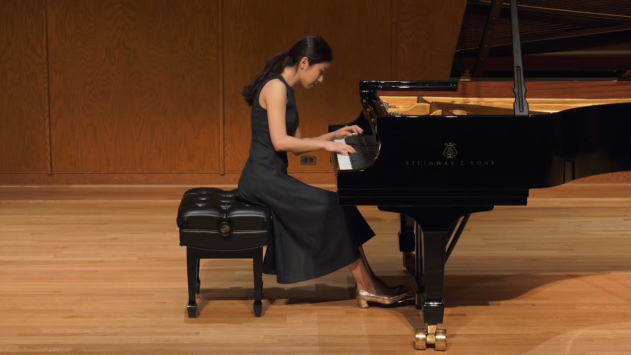 Ji-Hyang Gwak plays M. Ravel - Miroirs