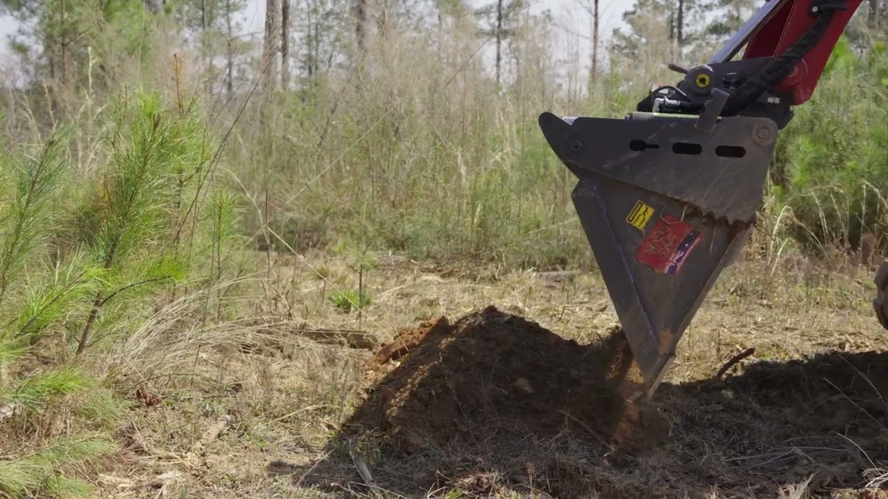 Solesbee's 4-in-1 Bucket: Push and Scoop Dirt
