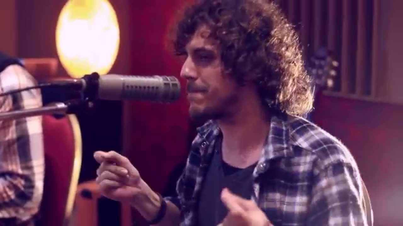 Gioannin - Blackbird (Roll Over Producciones)