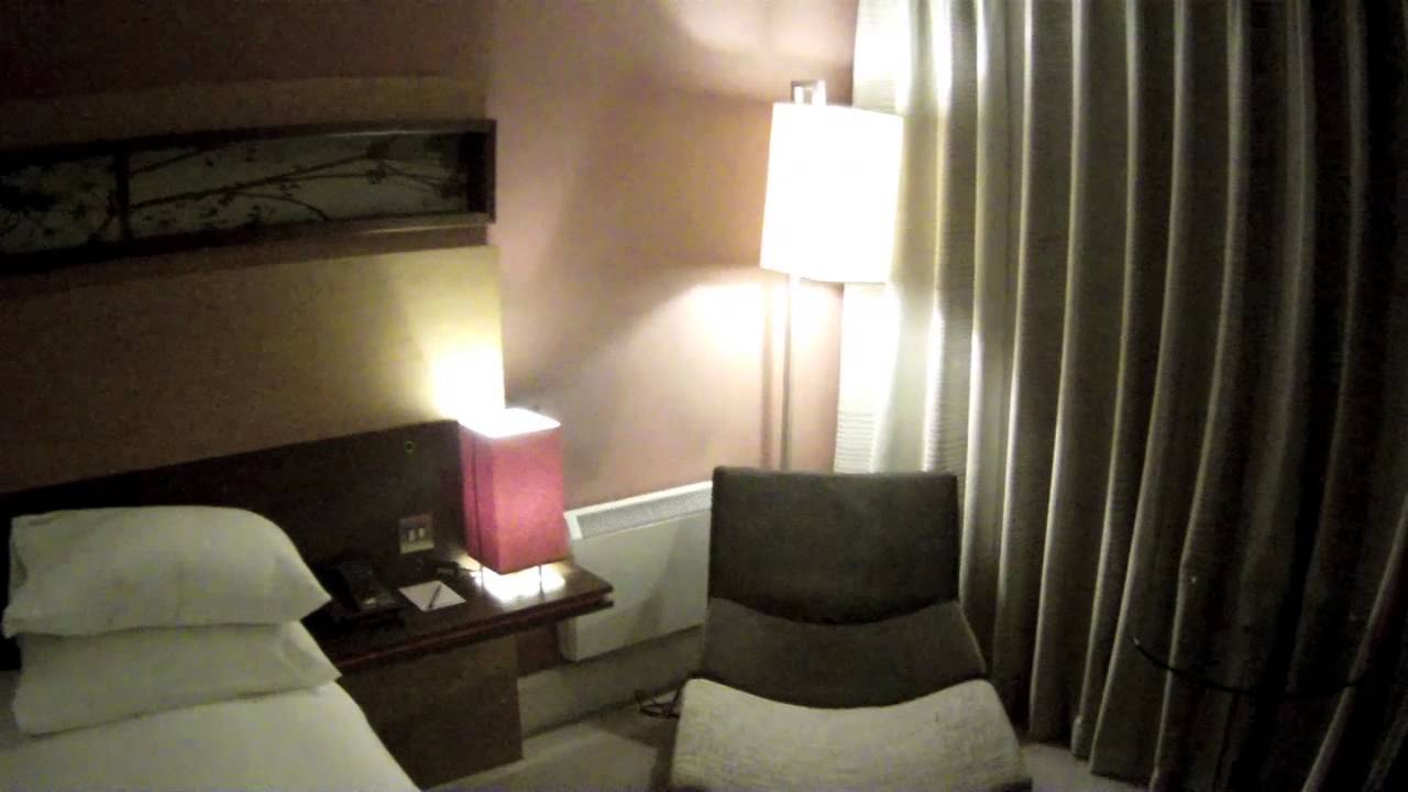 Review: Hilton Hotel, Victoria Quays, Sheffield, South Yorkshire, England - March & July 2014