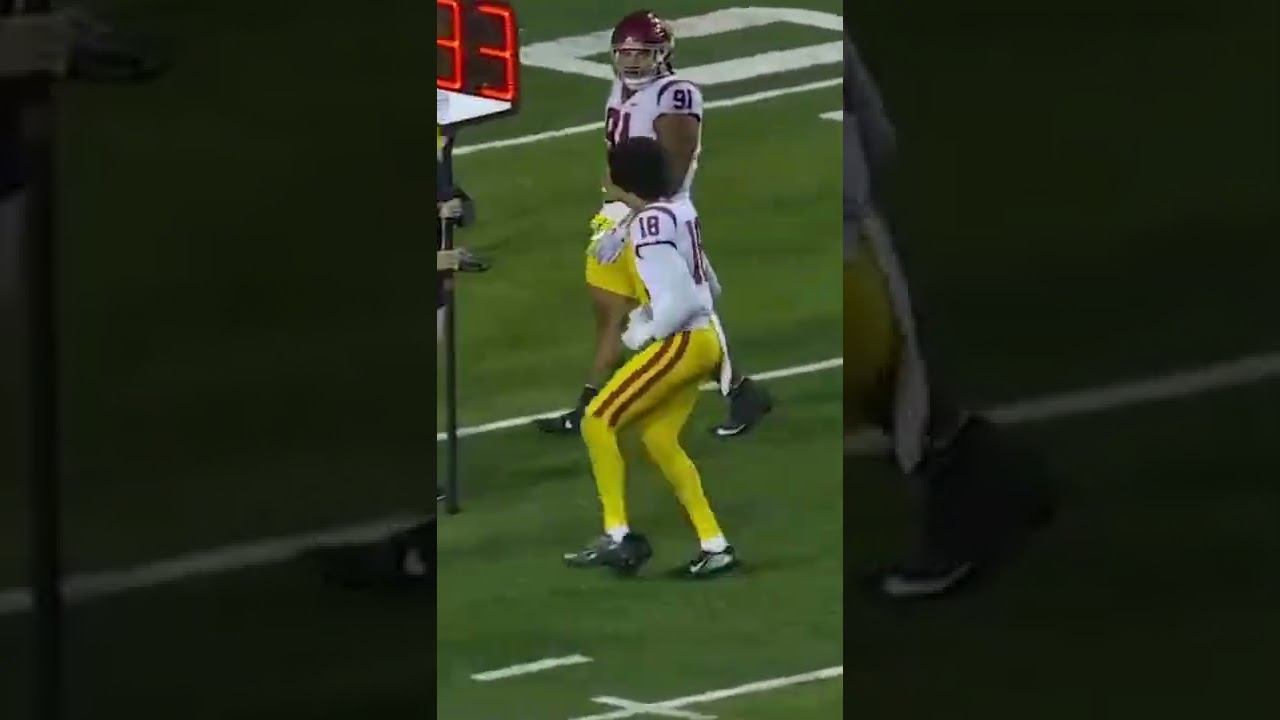 Injured USC player shows the ultimate DEDICATION | #USC #shorts