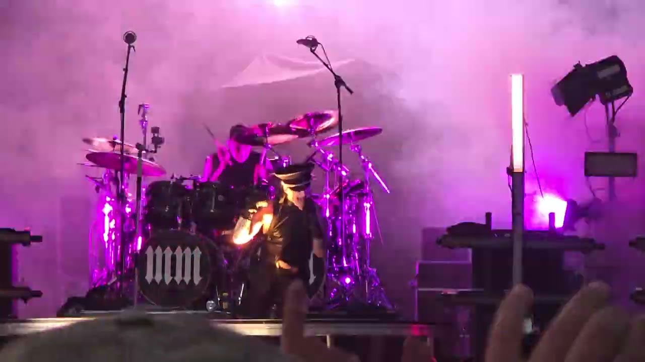 Marilyn Manson - &ldquo;The Beautiful People&rdquo; Live at Welcome to Rockville 2025