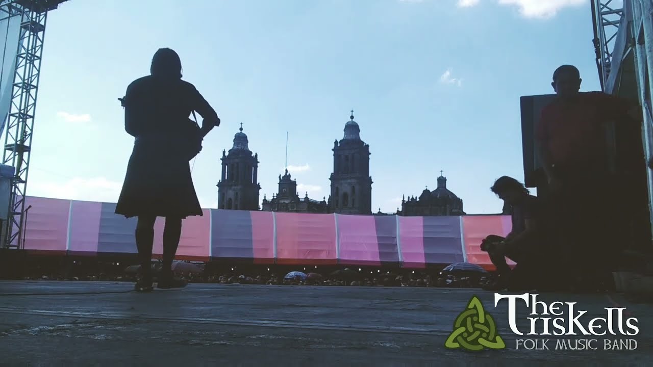 Clumsy Lover, Zócalo CDMX