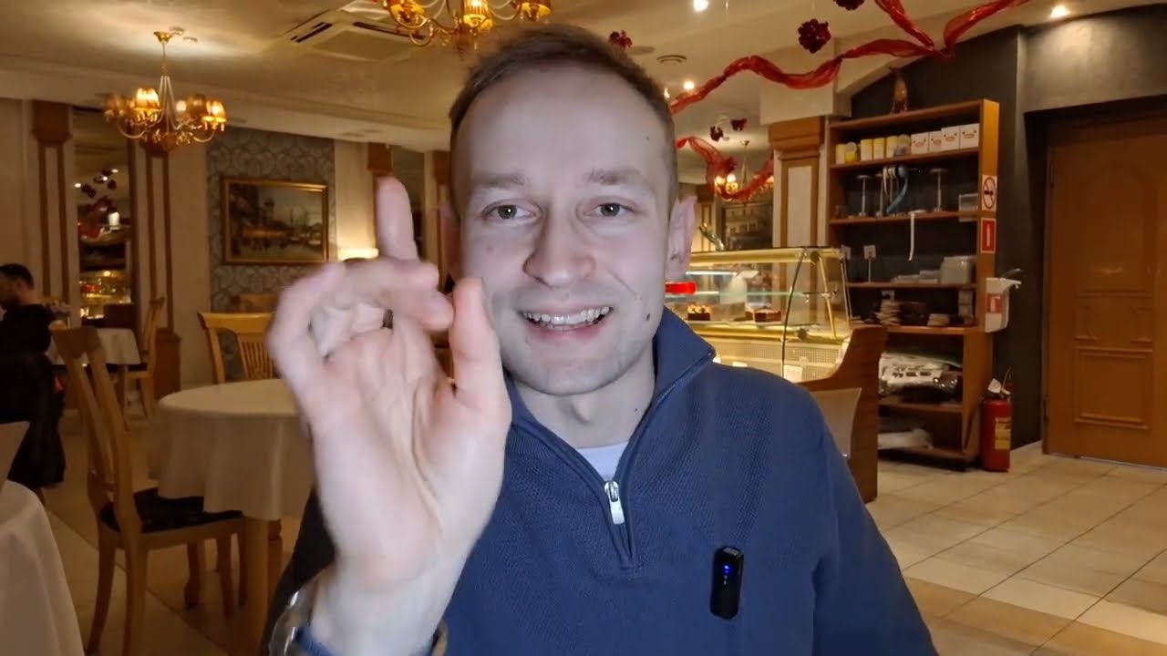 Девушка не пишет первой
