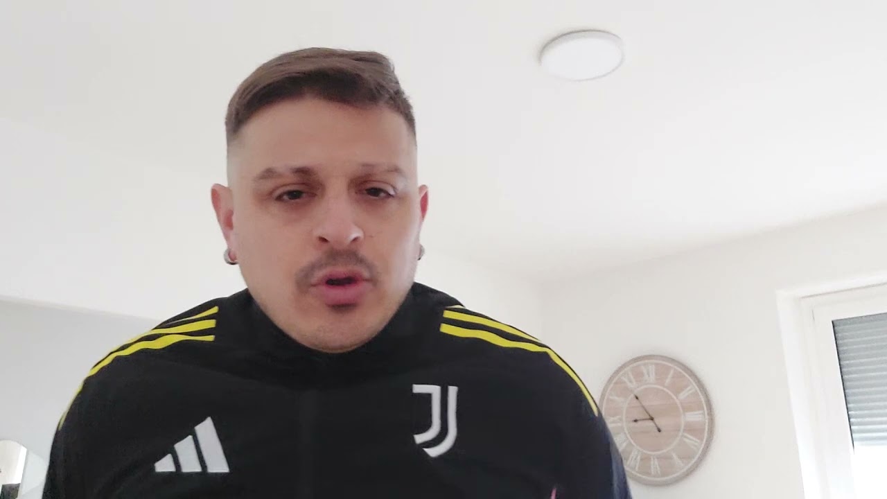 IERI PARRUCCHINO NON HA PARLATO DI ARBITRI??
